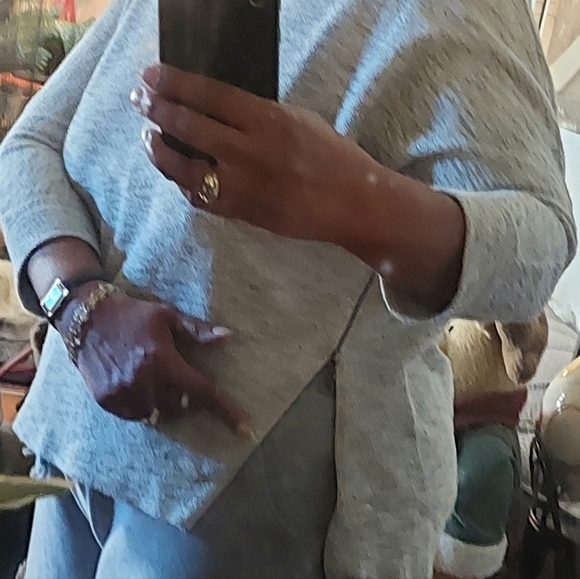 Denver Hayes Side Zippered 3/4 Sleeve Sweatshirt - Picture 4 of 16